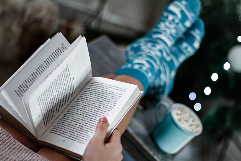 Cozy Evenings Without Screens: Creative Ideas to Unwind